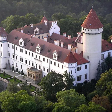 Zimní Stadion Hotel